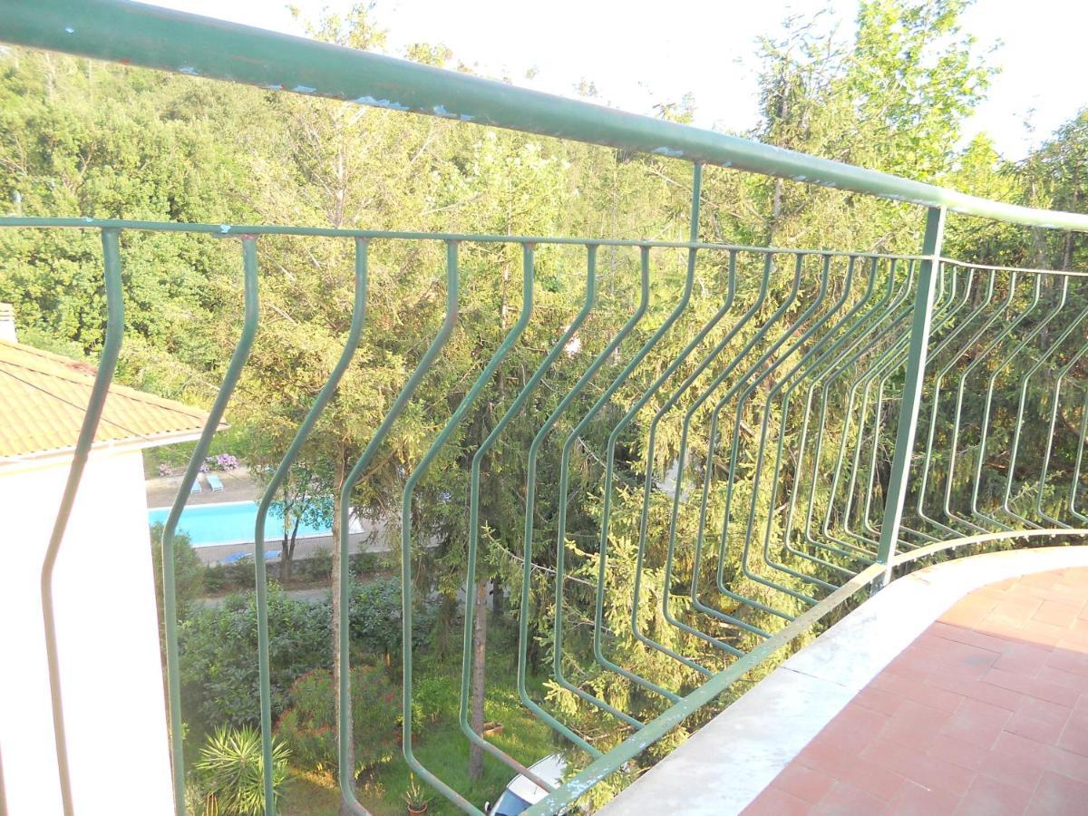Hotel La Pineta Cogoleto Extérieur photo