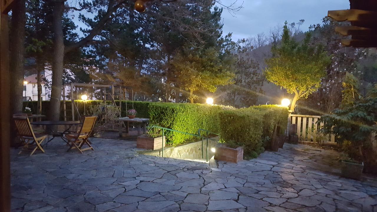 Hotel La Pineta Cogoleto Extérieur photo