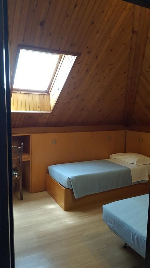 Hotel La Pineta Cogoleto Extérieur photo